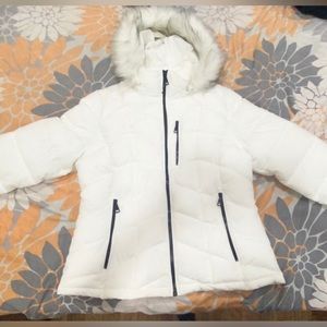 Calvin Klein Women's Puffer
Jacket Fur Hood